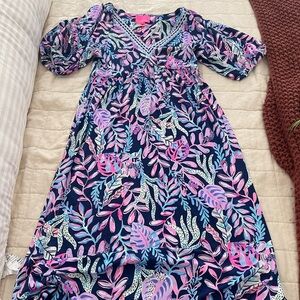 Lilly Pulitzer Maxi Dress size large dark blues